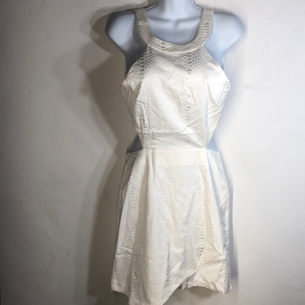 NWT Stylestalker off white open back dress sz med